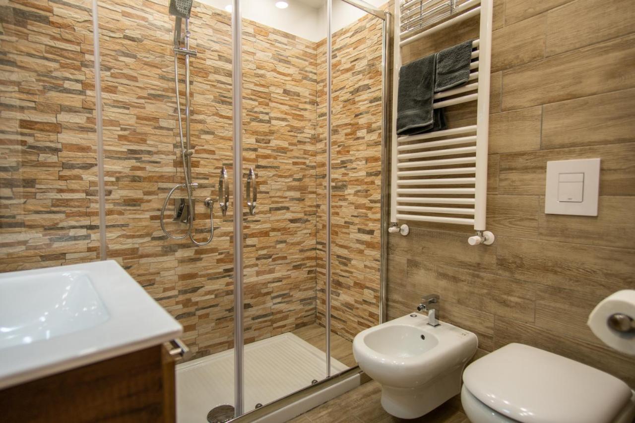 נאפולי Ilioneo Apartments מראה חיצוני תמונה